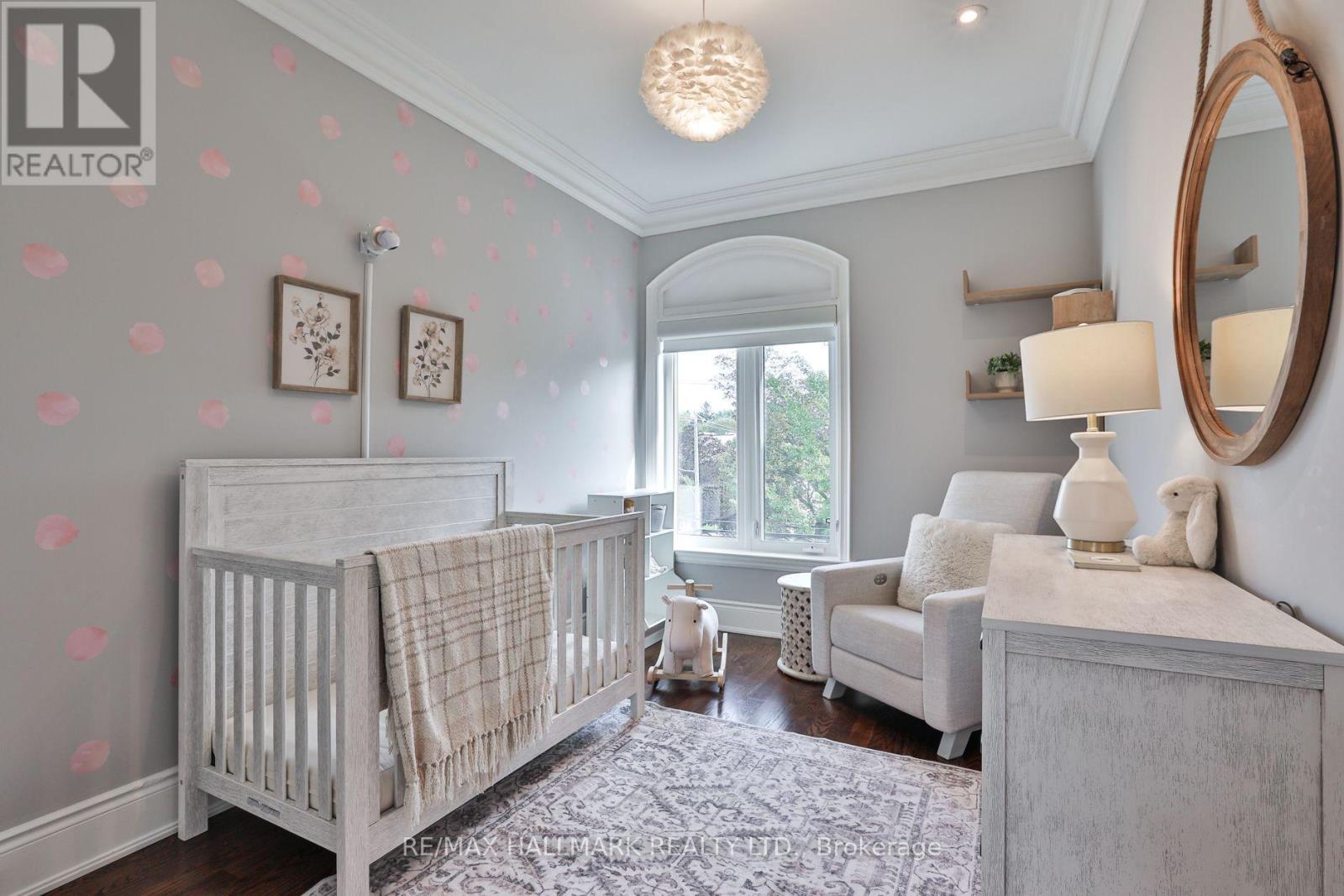 340 St Germain Avenue, Toronto, Ontario  M5M 1W5 - Photo 29 - C13814010