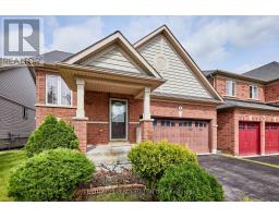 8 KNOWLES STREET, Ajax, Ontario