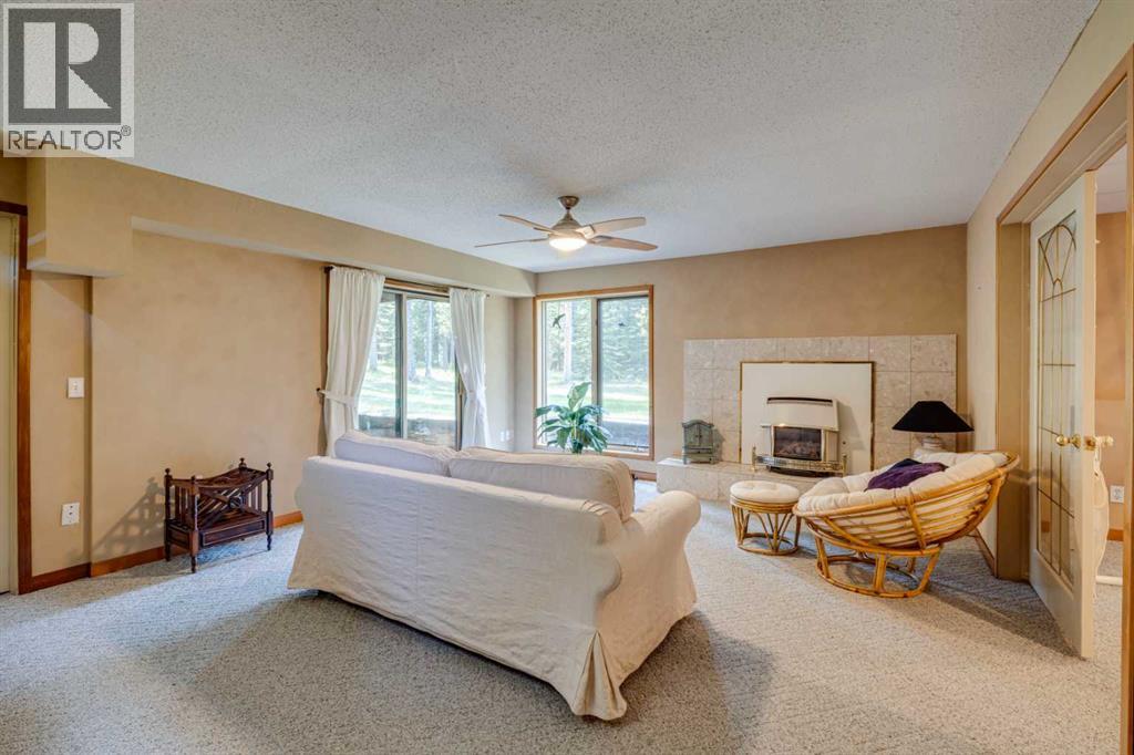 11 Elk Valley Gate