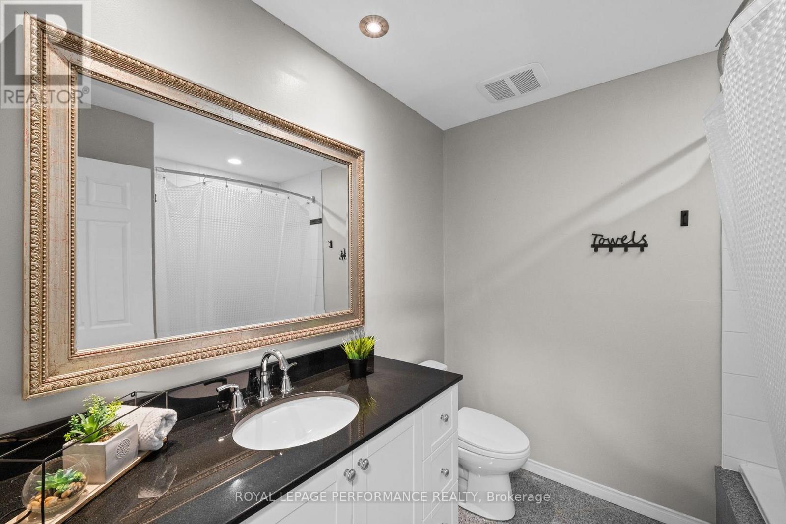 550 Foxview Place, Ottawa, Ontario  K1K 4C4 - Photo 33 - X13816986