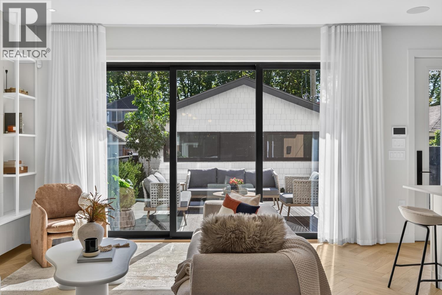 2 58 E 40th Avenue, Vancouver, British Columbia  V5W 1L4 - Photo 15 - R3168619