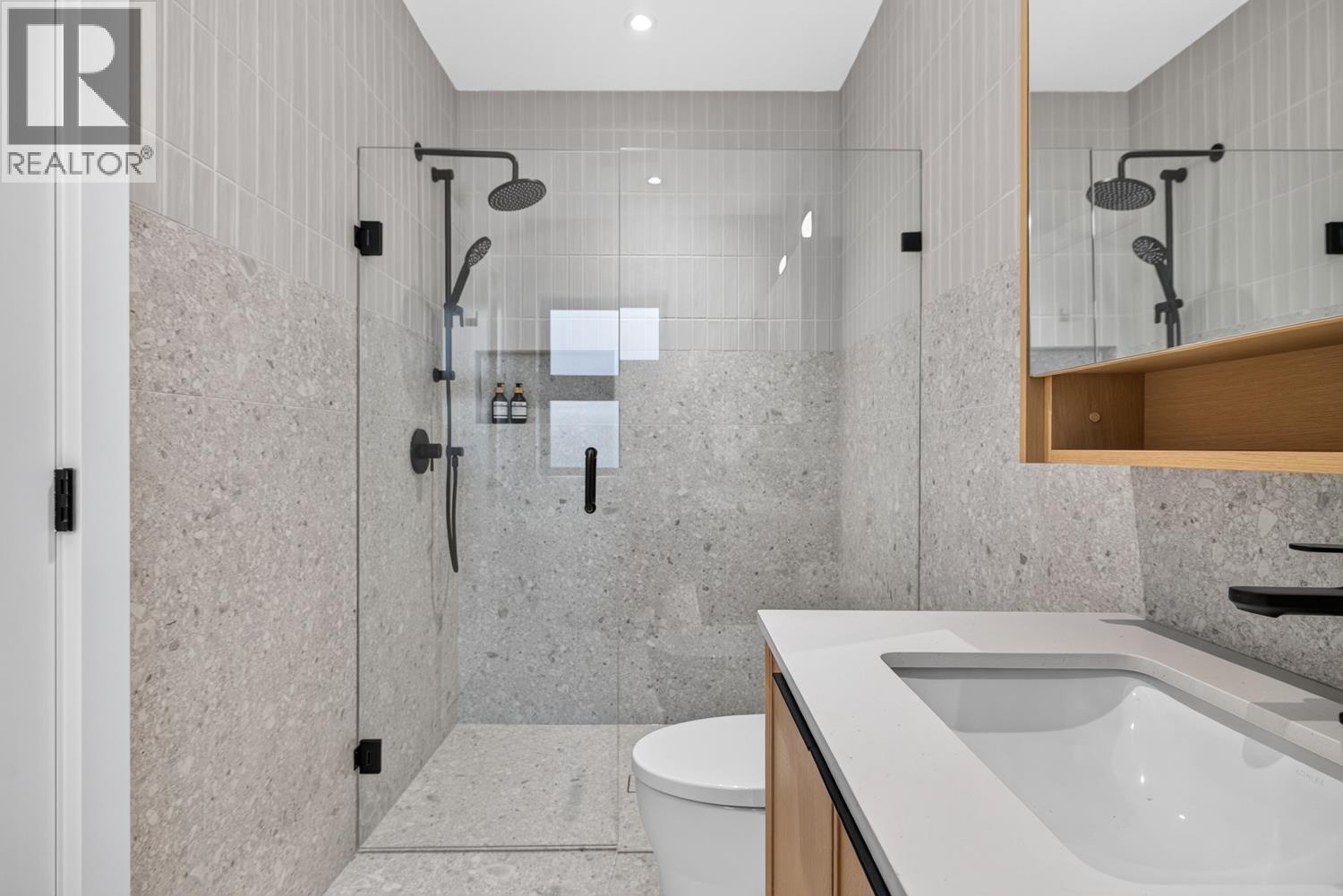 2 58 E 40th Avenue, Vancouver, British Columbia  V5W 1L4 - Photo 27 - R3168619