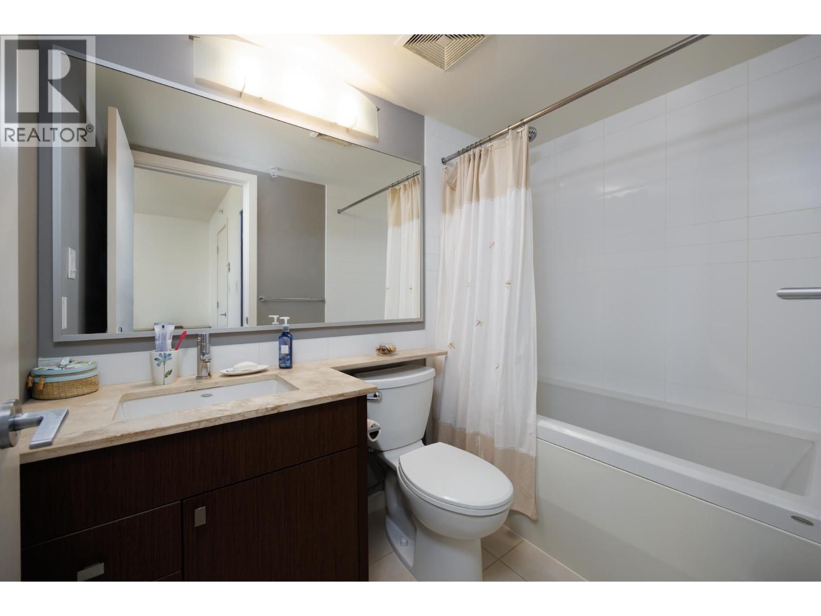 305 9868 Cameron Street, Burnaby, British Columbia  V5J 0A5 - Photo 11 - R3168625