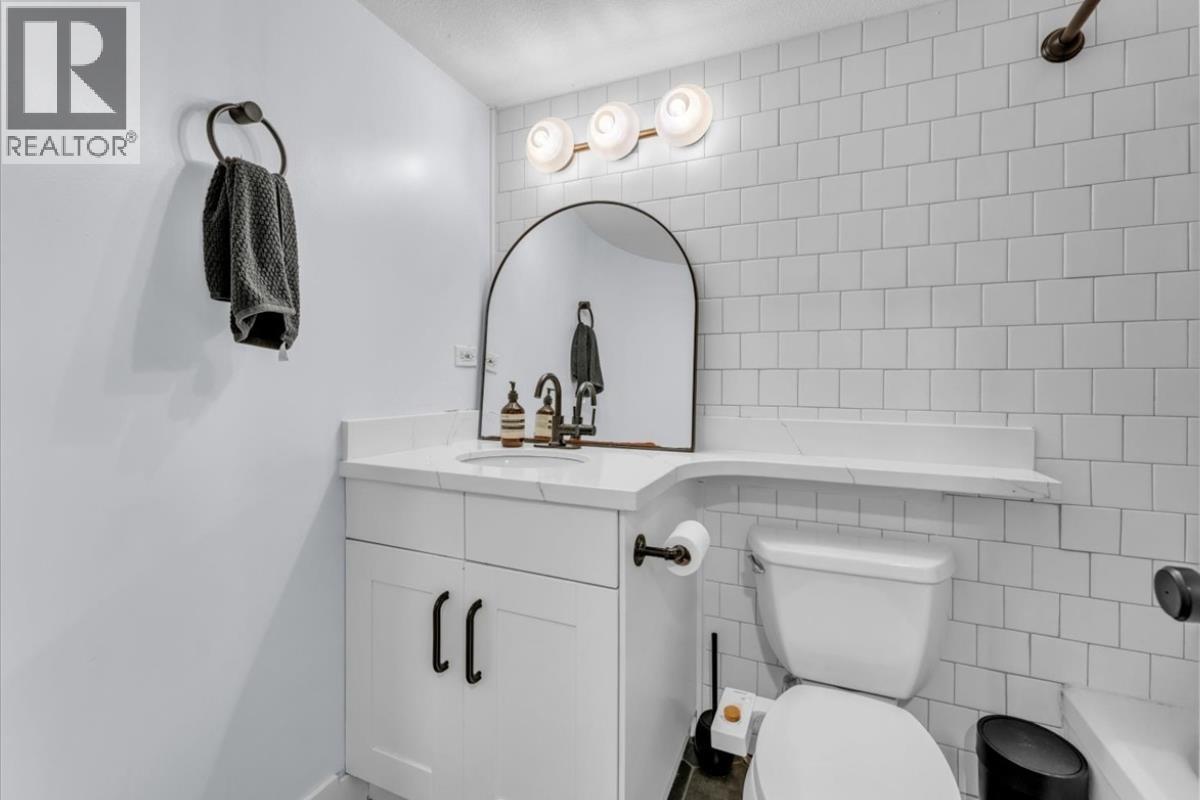 102 320 W 2nd Street, North Vancouver, British Columbia  V7M 1E1 - Photo 16 - R3168639