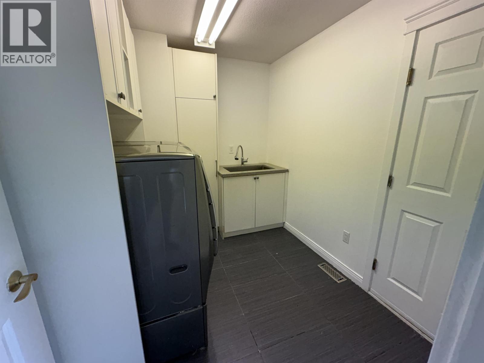 12150 Chestnut Crescent, Pitt Meadows, British Columbia  V3Y 2C6 - Photo 7 - R3168445