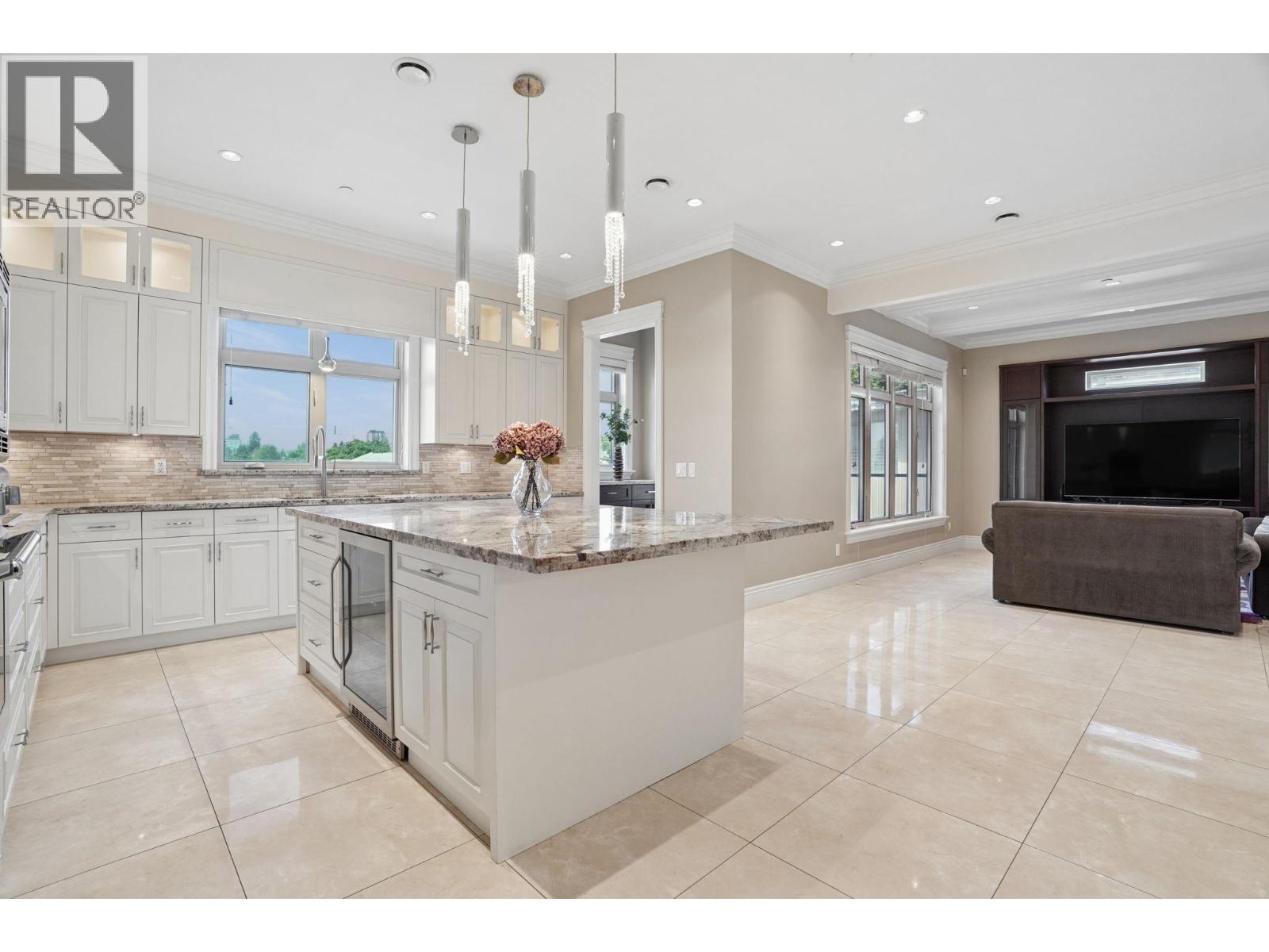 5807 Cree Street, Vancouver, British Columbia  V5W 2V8 - Photo 16 - R3168561
