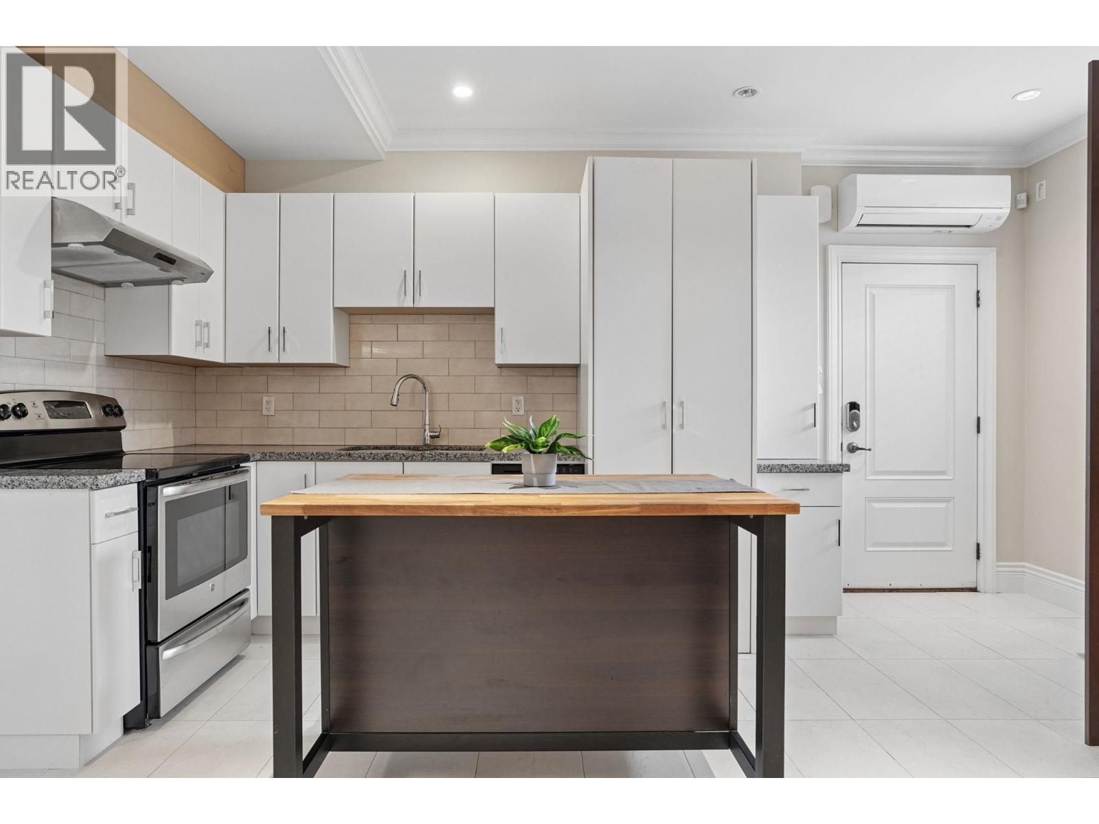 5807 Cree Street, Vancouver, British Columbia  V5W 2V8 - Photo 37 - R3168561