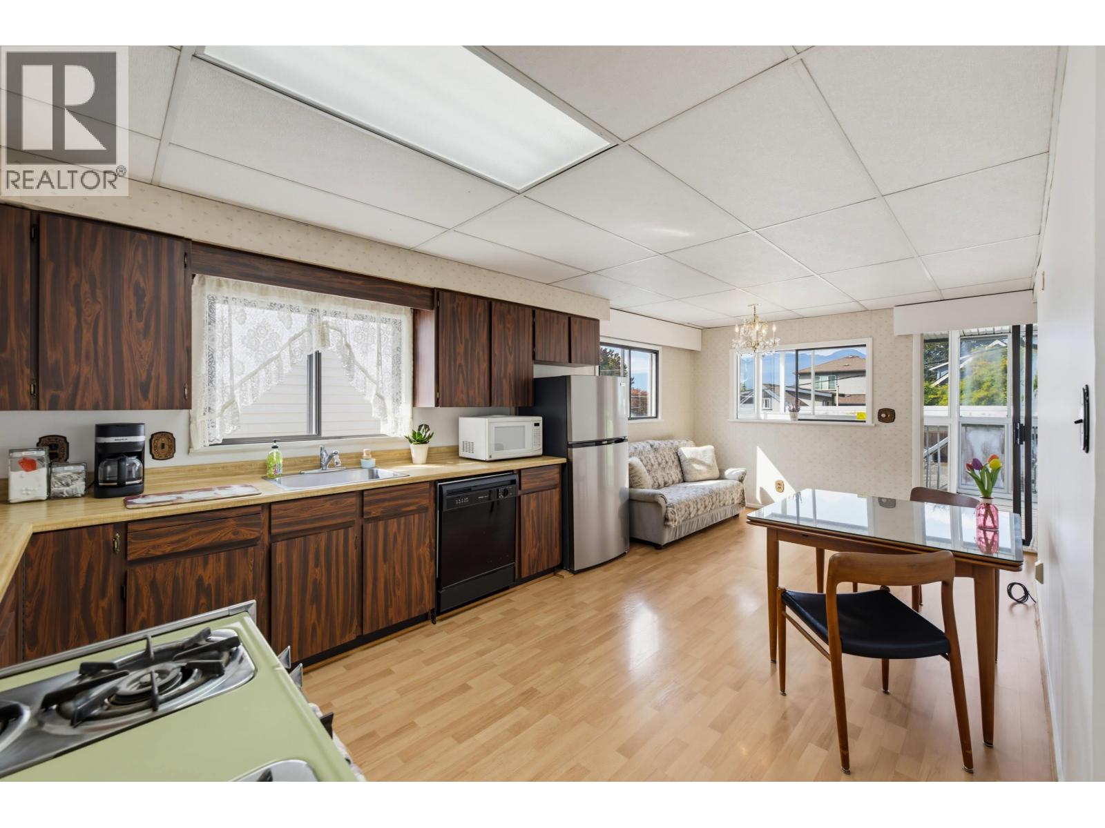 3587 Triumph Street, Vancouver, British Columbia  V5K 1V2 - Photo 12 - R3168584