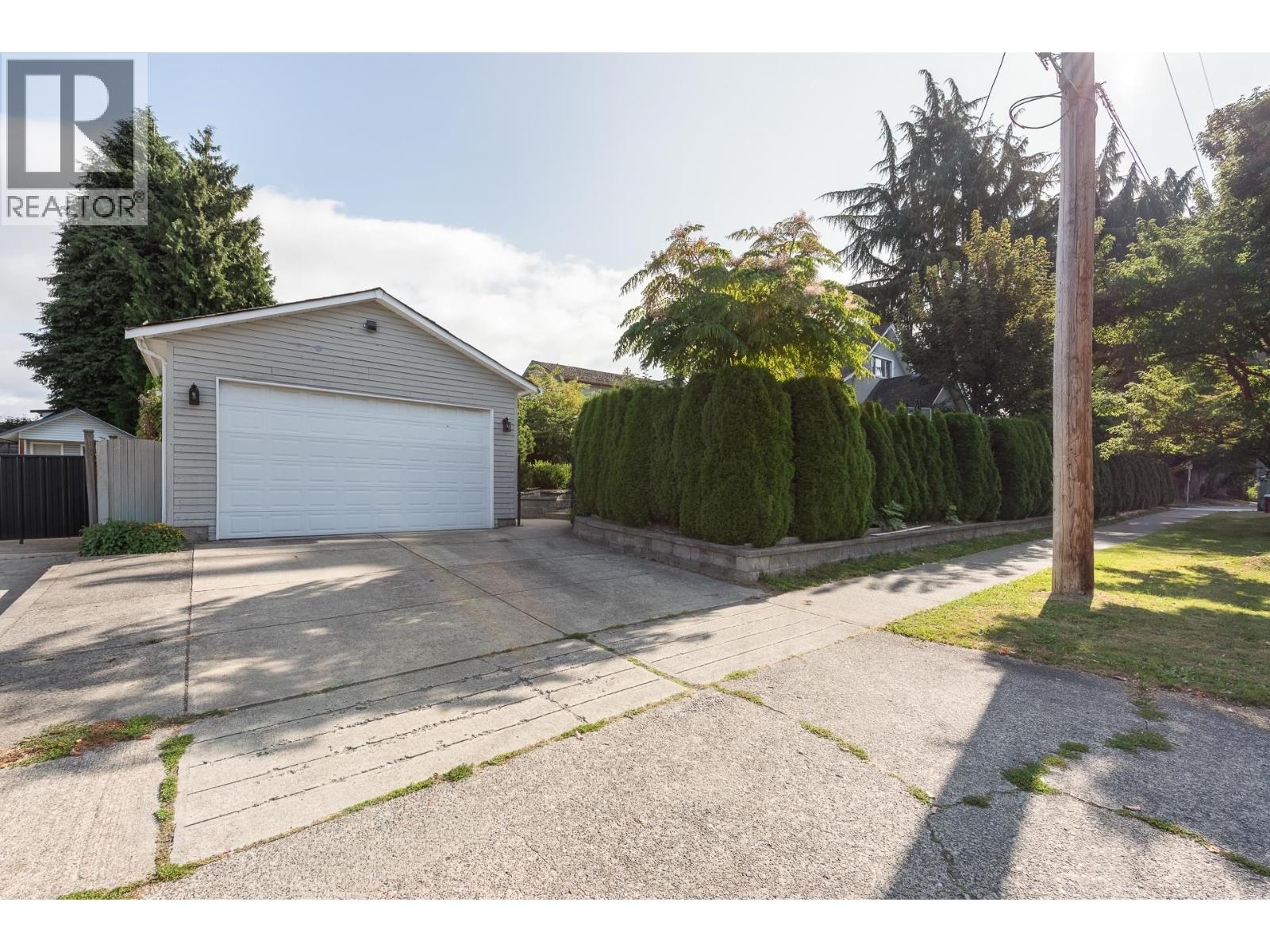 321 Sixth Avenue, New Hazelton, British Columbia  V3L 1T7 - Photo 31 - R3168595