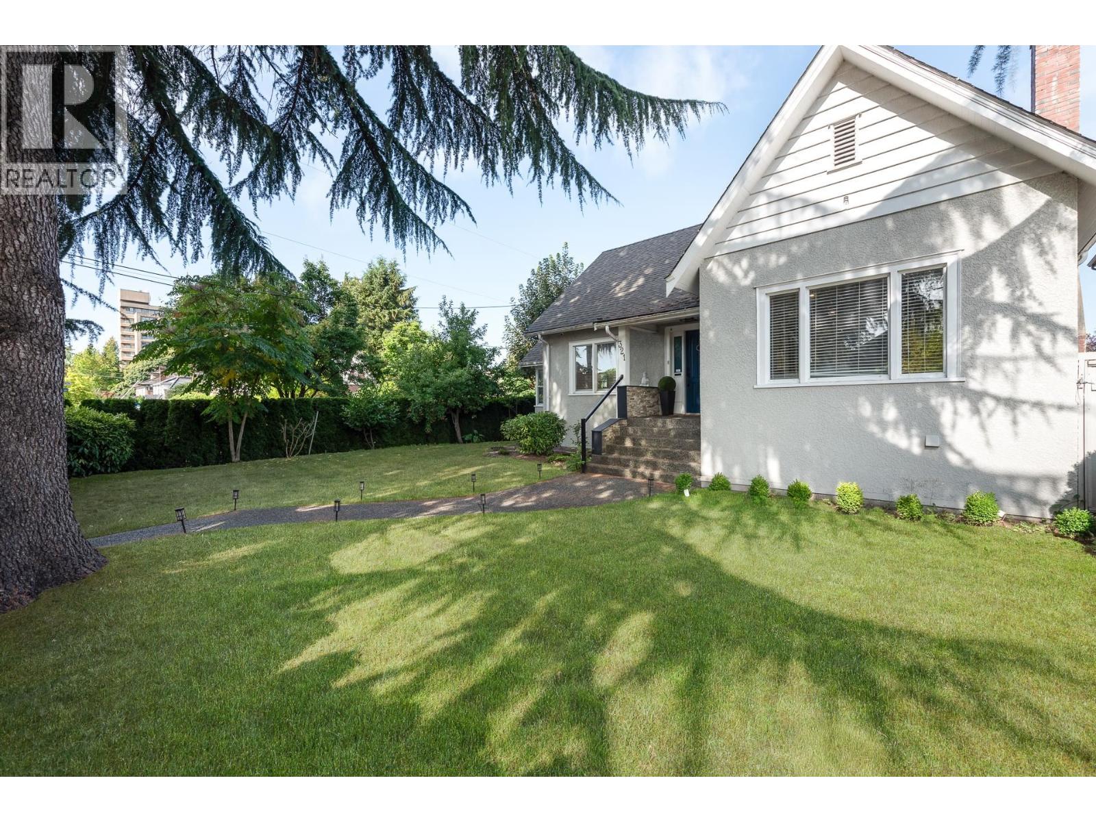 321 Sixth Avenue, New Hazelton, British Columbia  V3L 1T7 - Photo 32 - R3168595