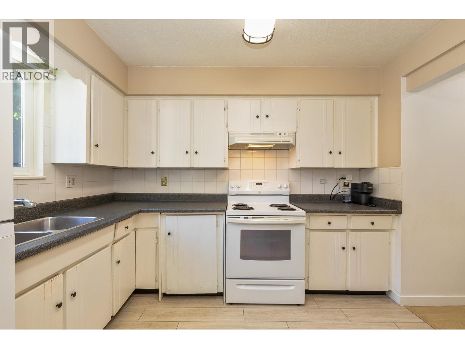 1157 Eagleridge Drive, Coquitlam, British Columbia  V3E 1K1 - Photo 11 - R3168620