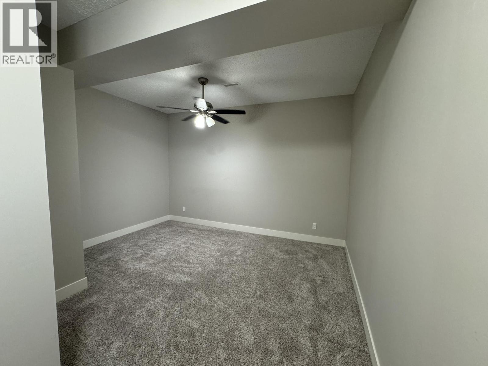 23855 Zeron Avenue, Maple Ridge, British Columbia  V2W 1E3 - Photo 5 - R3168655