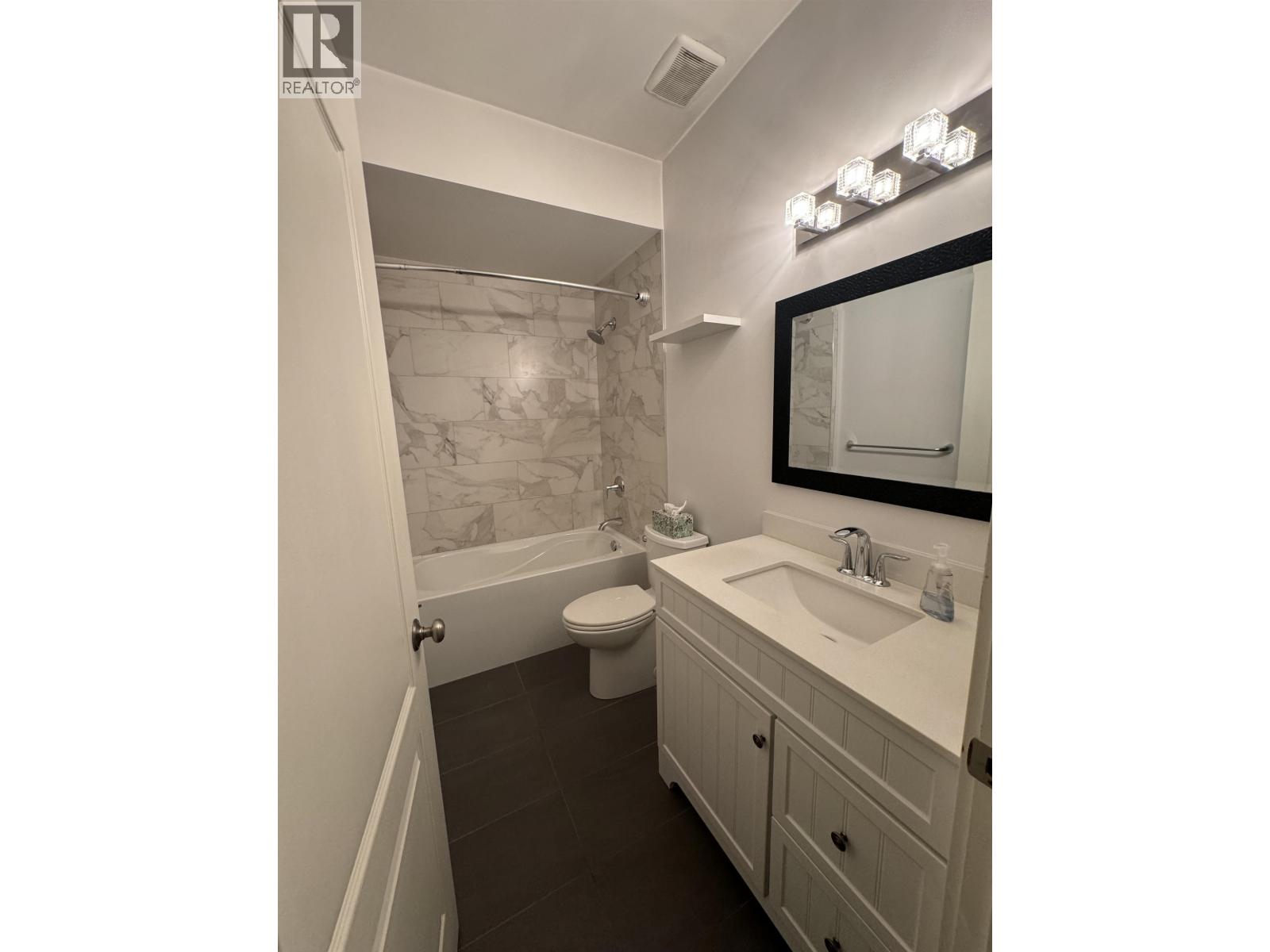 23855 Zeron Avenue, Maple Ridge, British Columbia  V2W 1E3 - Photo 6 - R3168655