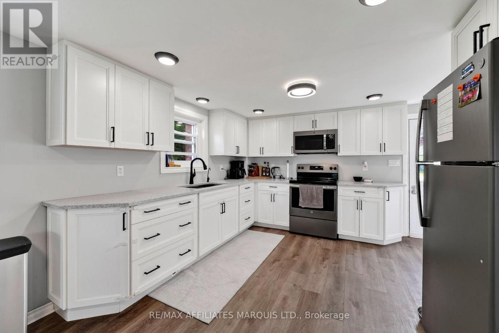 15904 Manning Road, South Stormont, Ontario  K0C 1M0 - Photo 15 - X13816982
