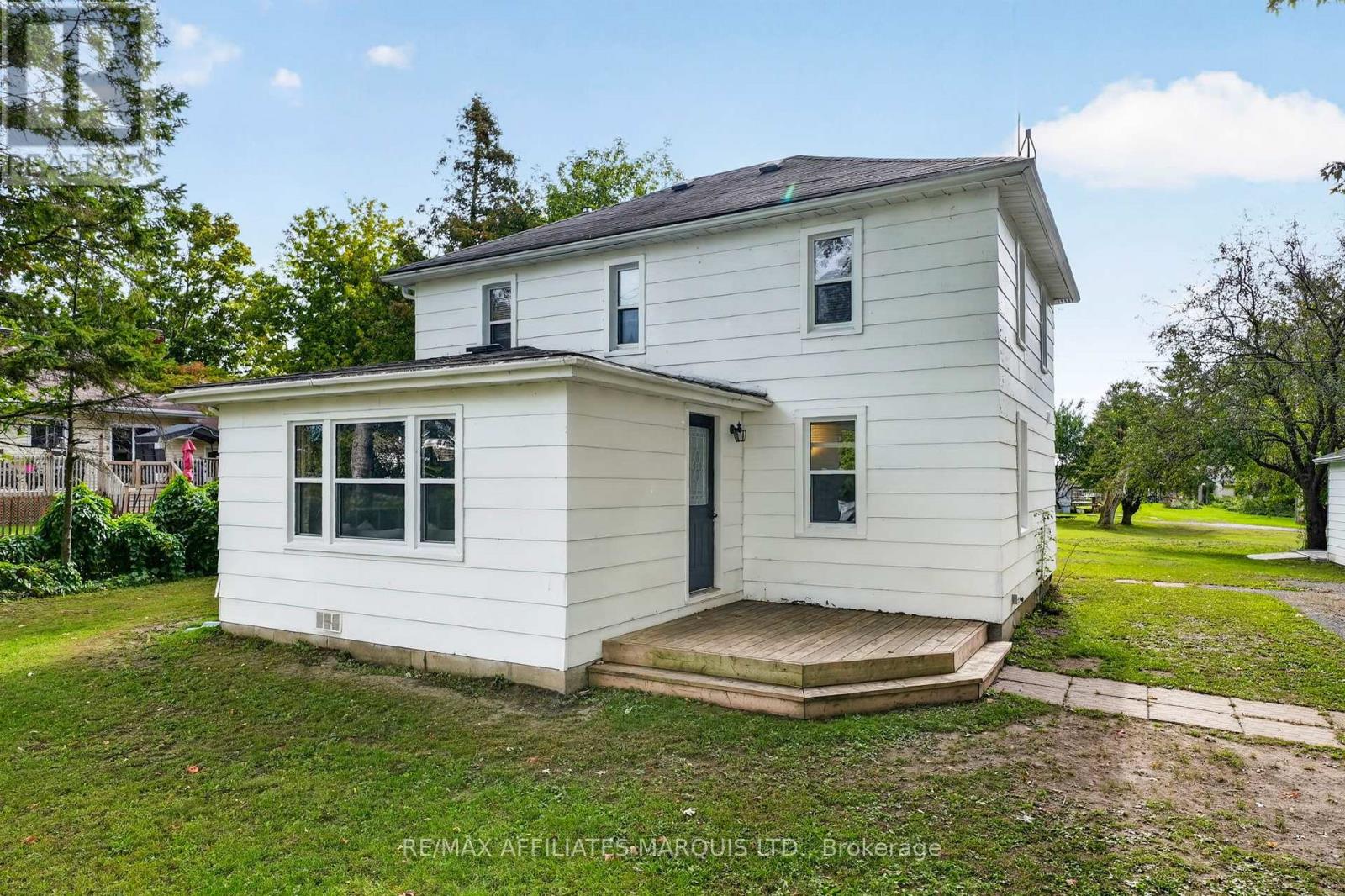 15904 Manning Road, South Stormont, Ontario  K0C 1M0 - Photo 2 - X13816982