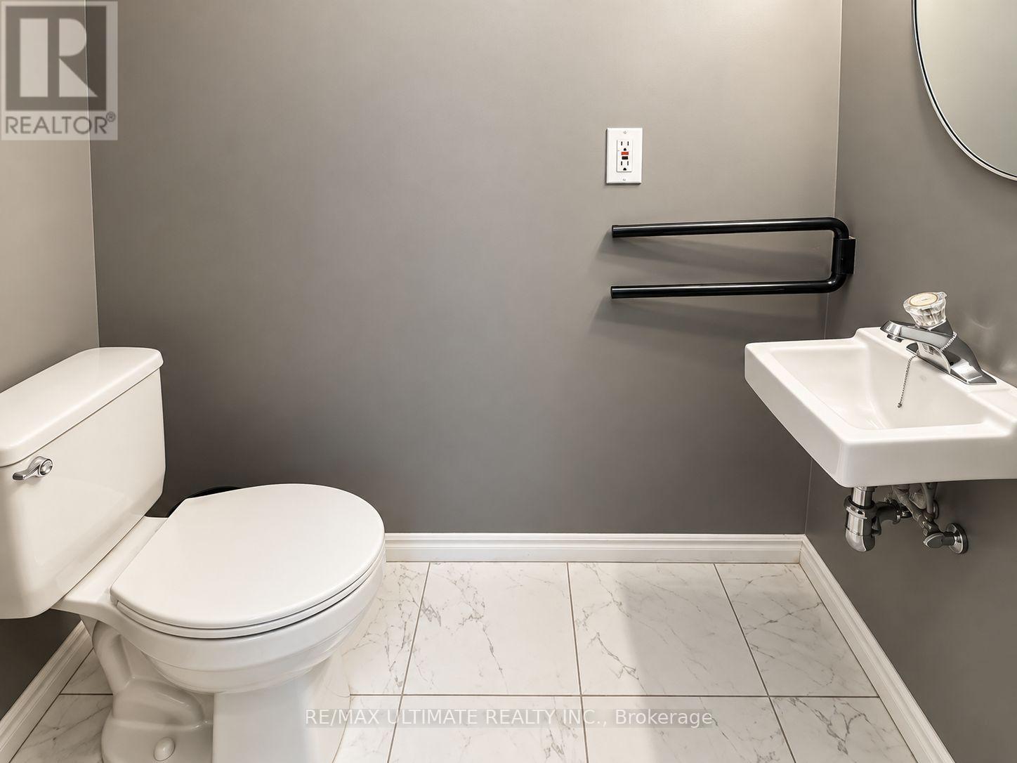 10 Noel Avenue, Toronto, Ontario  M4G 1B3 - Photo 27 - C13656382