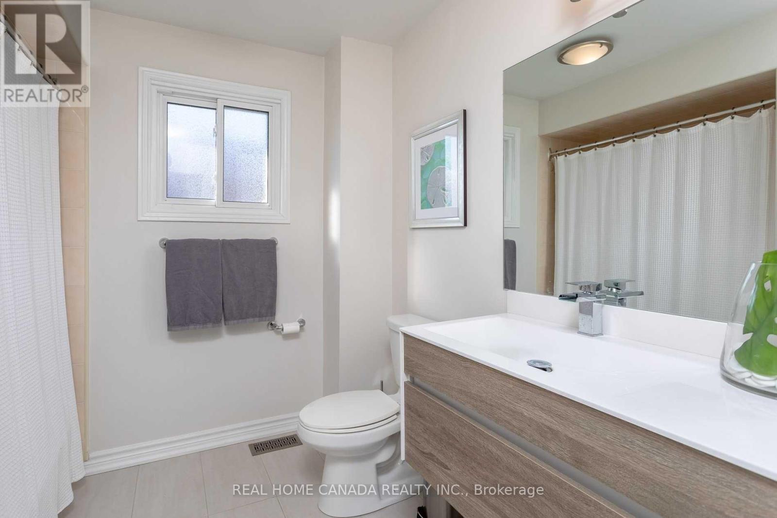1542 Prince John Circle, Oakville (Cv Clearview), Ontario  L6J 6T3 - Photo 19 - W13816968