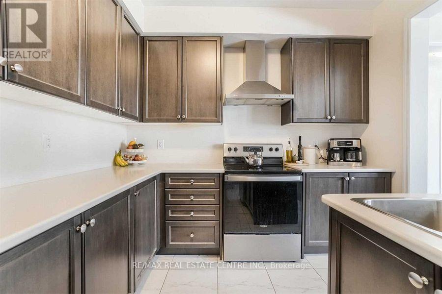 7831 Odell Crescent, Niagara Falls, Ontario  L2H 3R6 - Photo 11 - X13816988