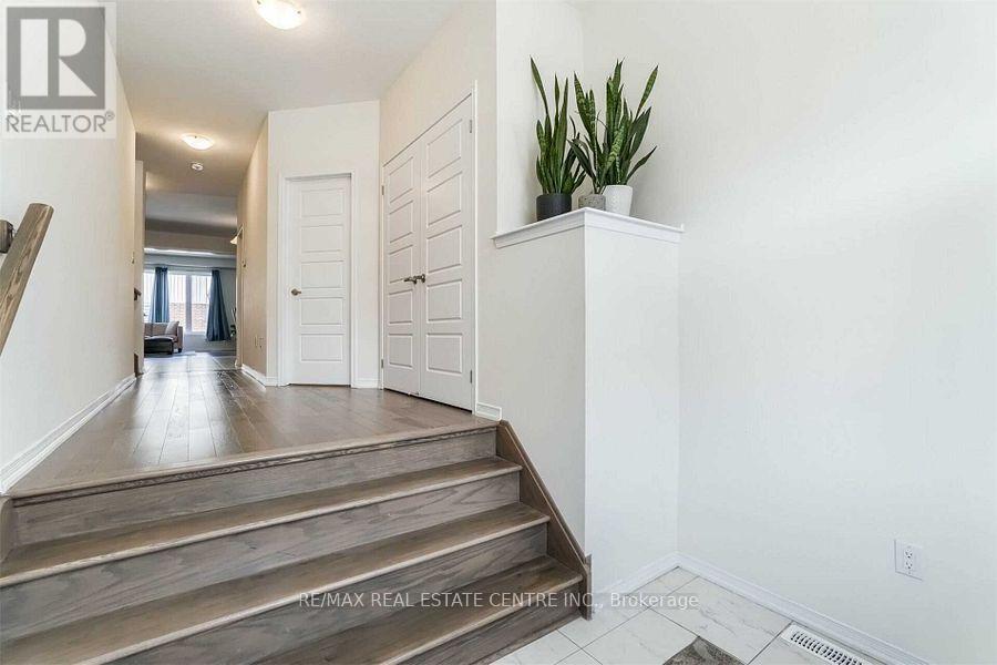 7831 Odell Crescent, Niagara Falls, Ontario  L2H 3R6 - Photo 6 - X13816988