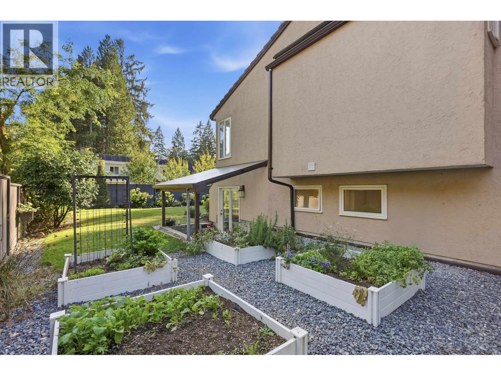 2207 Tanager Place, North Vancouver, British Columbia  V7J 3R3 - Photo 37 - R3167358