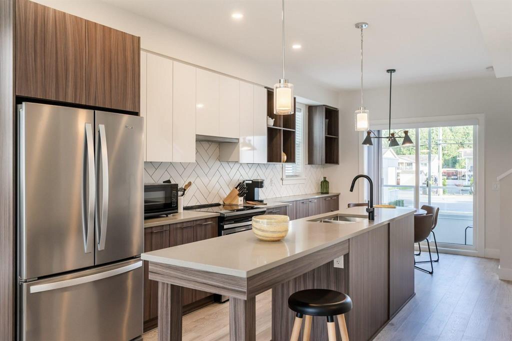16 2505 WARE STREET, Abbotsford, British Columbia