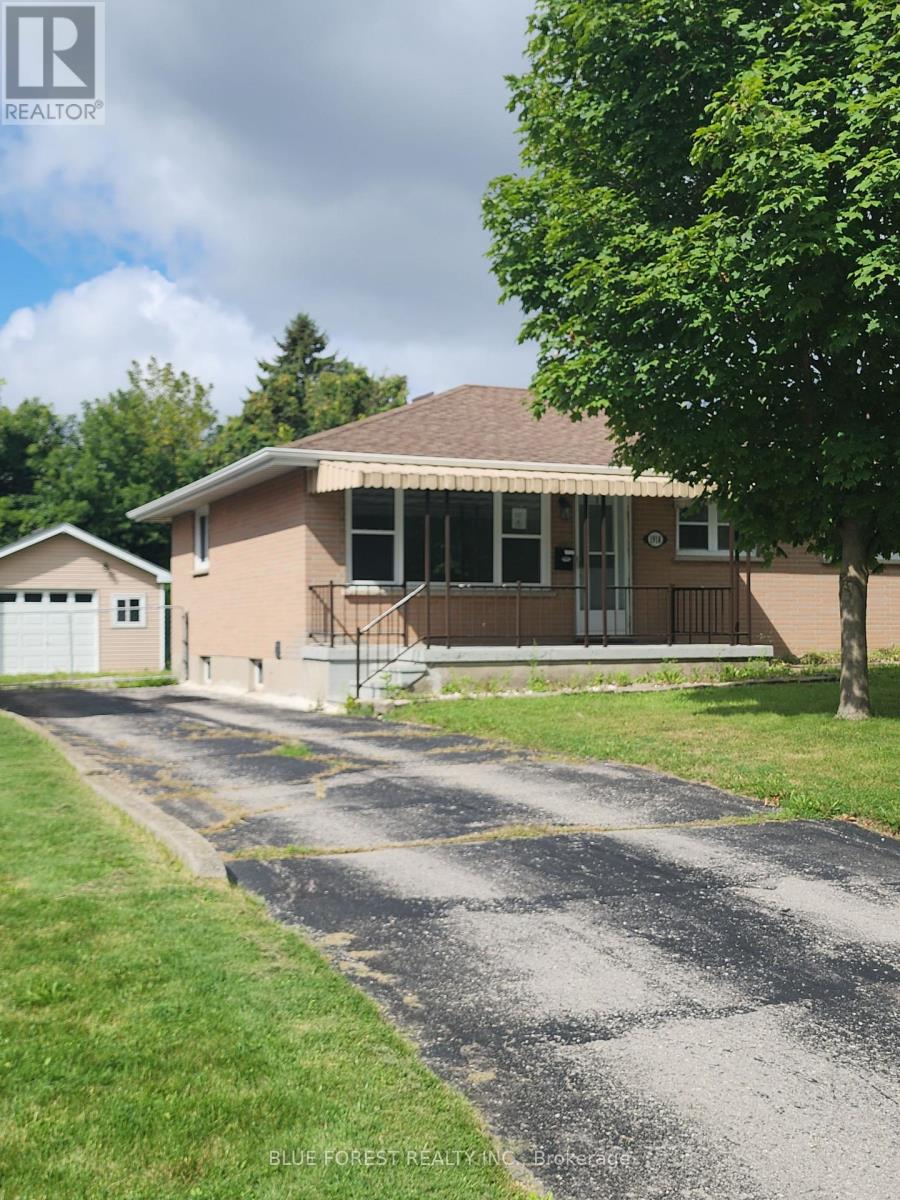 1918 Duluth Crescent, London East, Ontario  N5V 1H7 - Photo 2 - X13817002