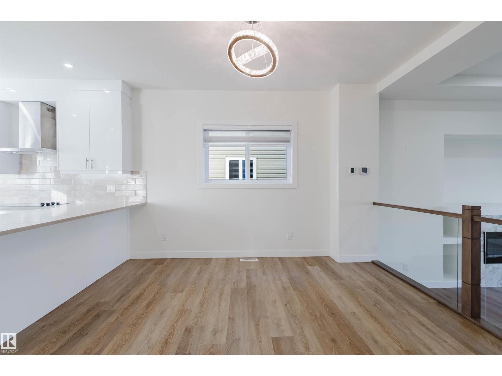 6047 180 AV NW