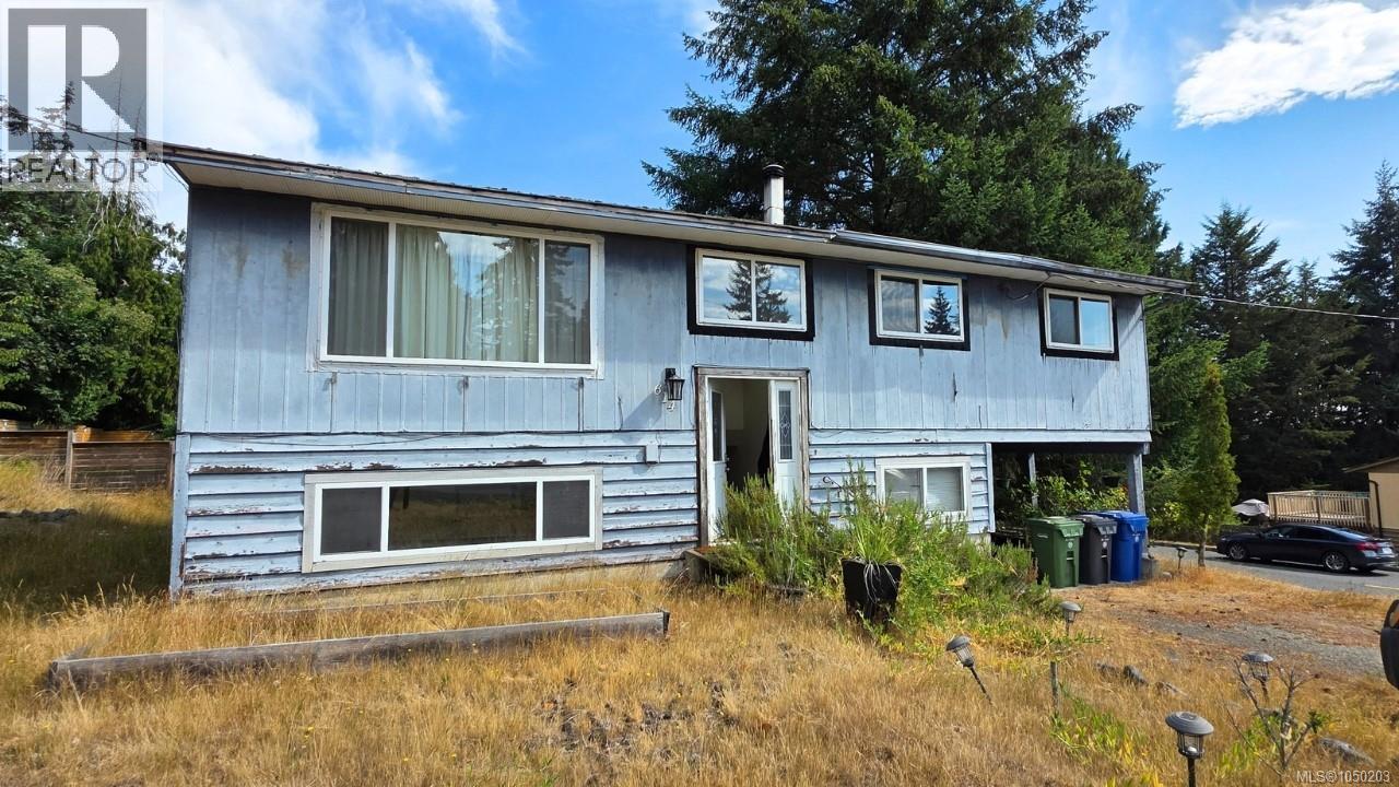 614 Seventh St, Nanaimo, British Columbia