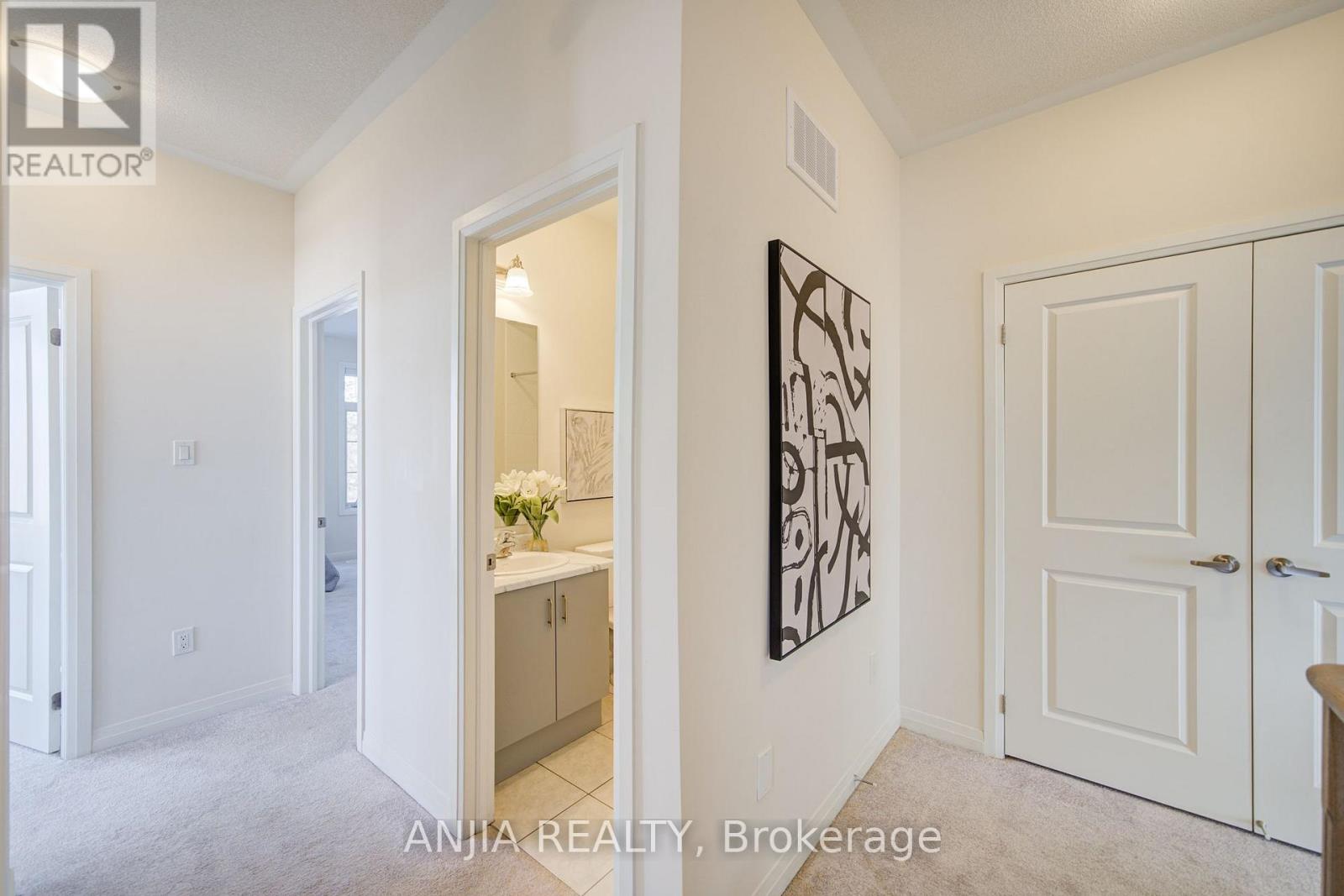 111 Carneros Way, Markham, Ontario  L6B 1R2 - Photo 13 - N13817000