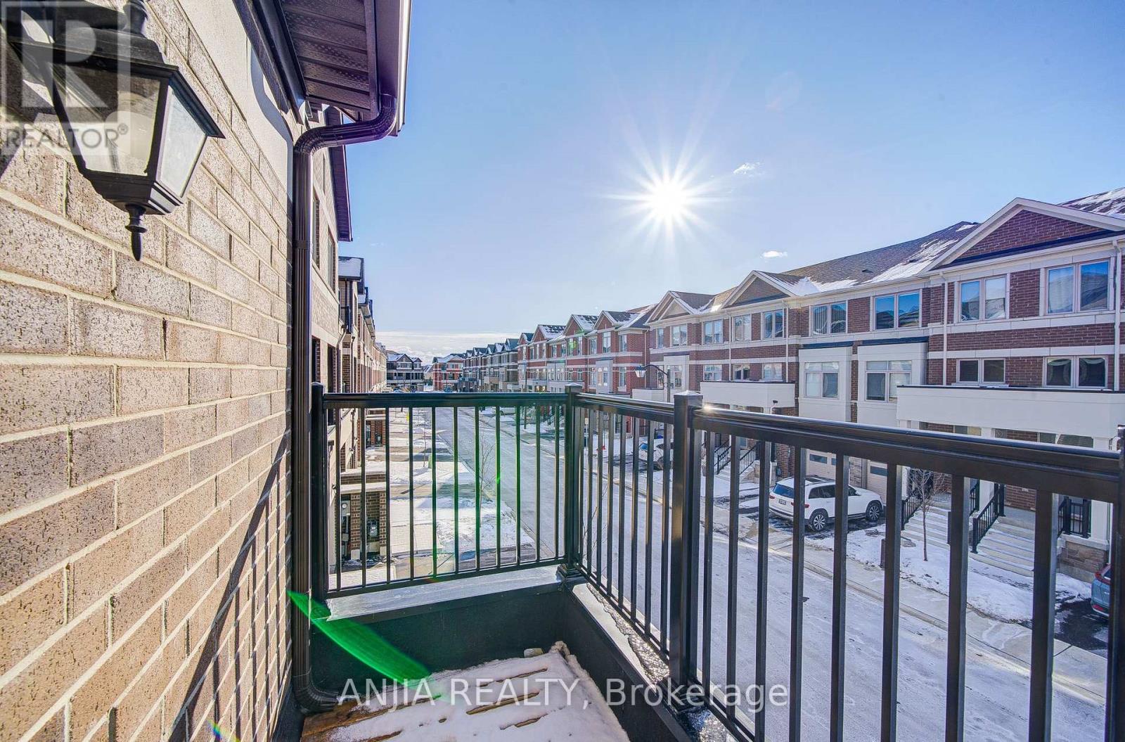 111 Carneros Way, Markham, Ontario  L6B 1R2 - Photo 19 - N13817000