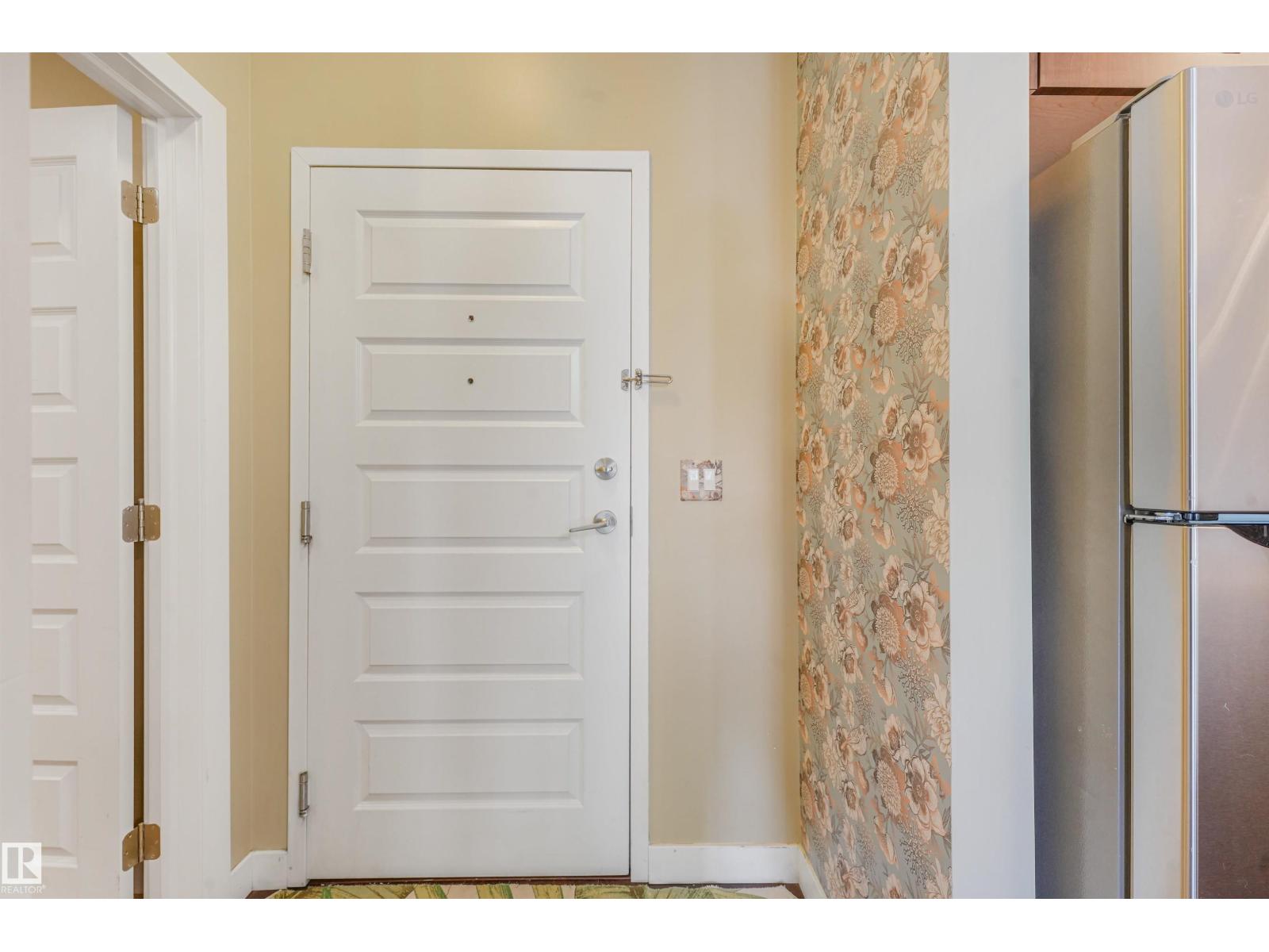 #214 8730 82 AV NW photo 37