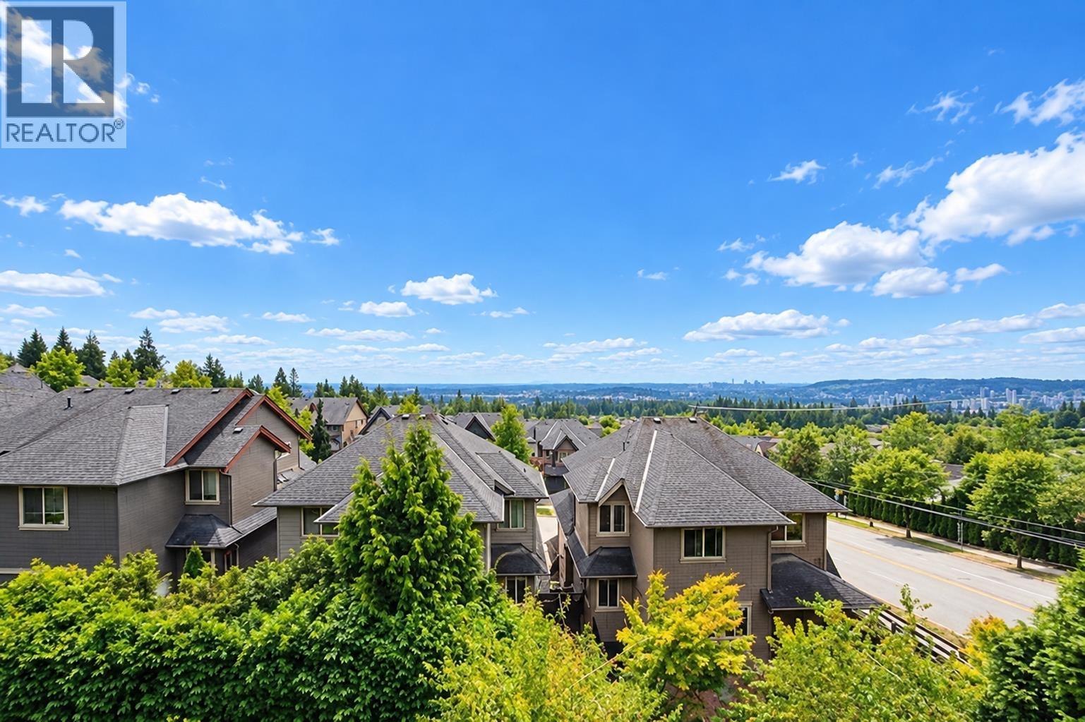 125 1460 Southview Street, Coquitlam, British Columbia  V3E 0G6 - Photo 2 - R3168228