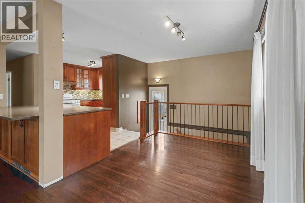 23 Arbour Crescent SE, Calgary, Alberta  T2J 0X5 - Photo 8 - A2344628