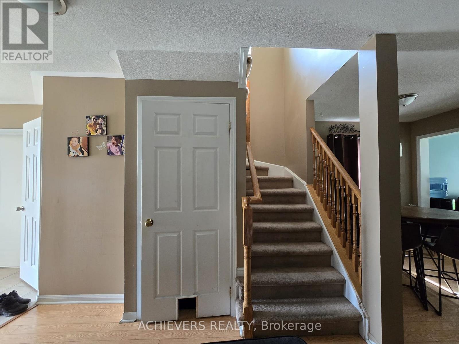 240 Scottsdale Drive, Clarington, Ontario  L1C 5L1 - Photo 16 - E13812308