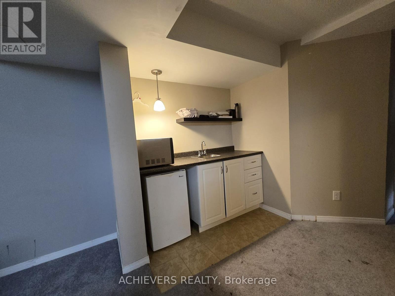 240 Scottsdale Drive, Clarington, Ontario  L1C 5L1 - Photo 35 - E13812308