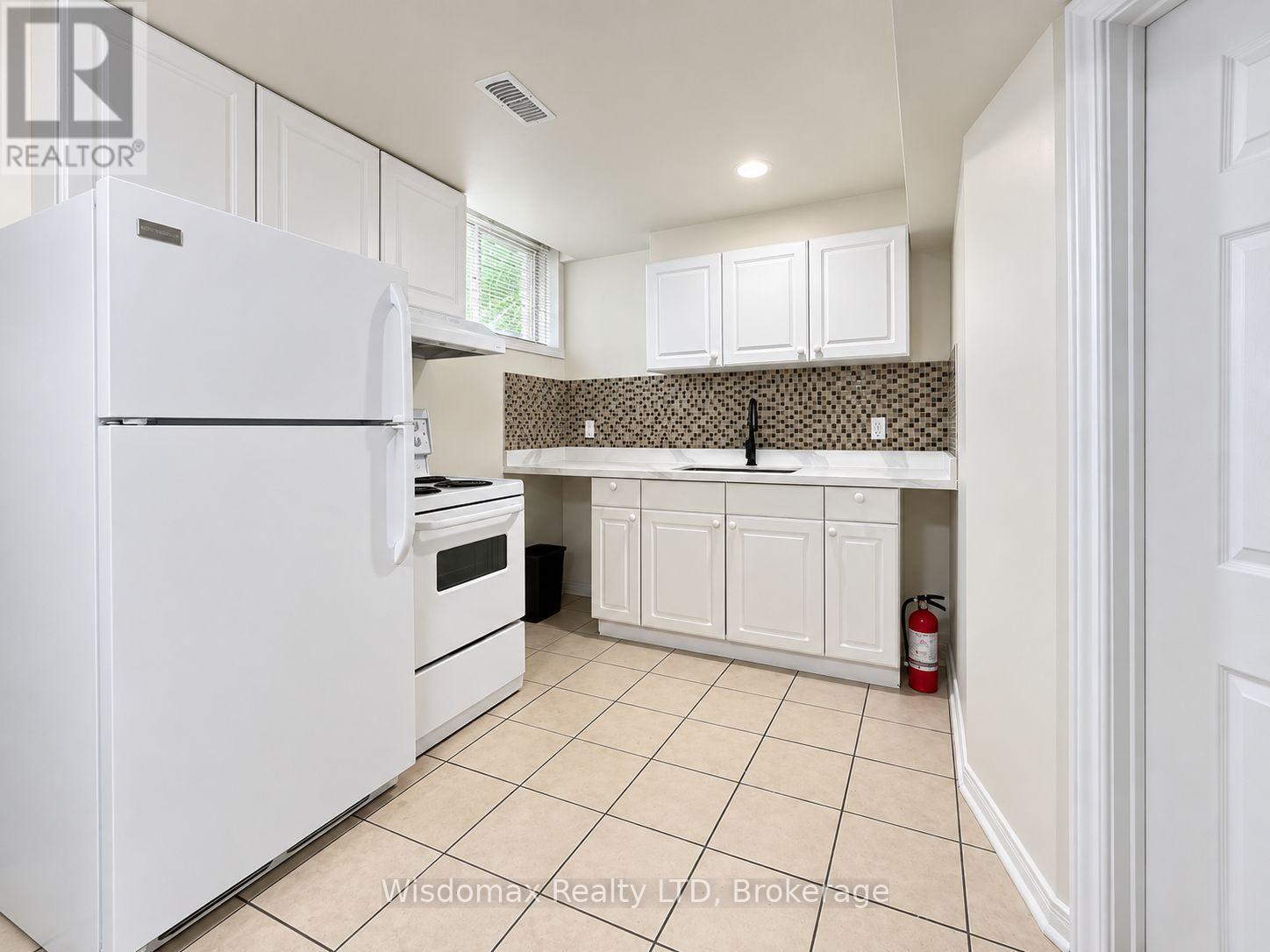 46 Young Crescent, Niagara-On-The-Lake, Ontario  L0S 1J0 - Photo 32 - X13815436