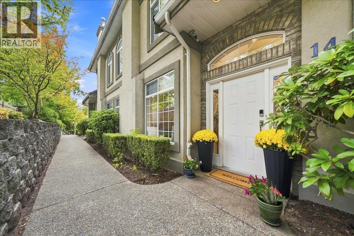 14 915 FORT FRASER RISE, port coquitlam, British Columbia