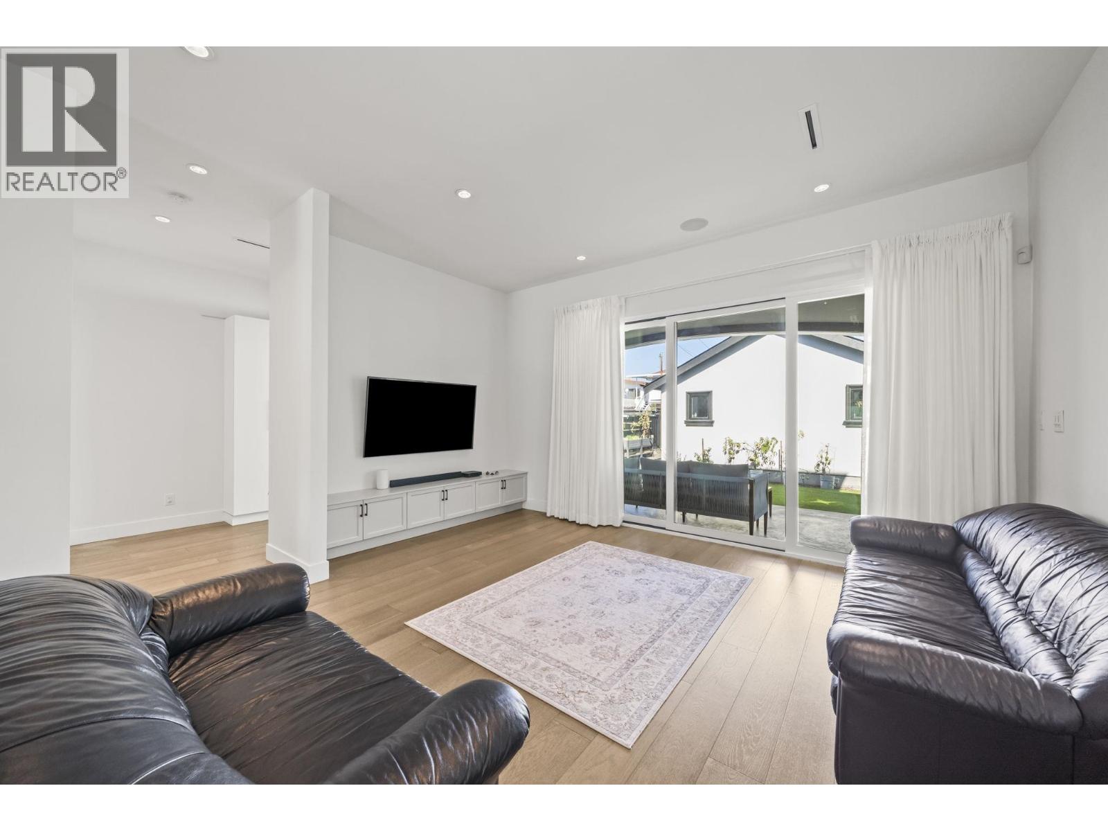 4347 Georgia Street, Burnaby, British Columbia  V5C 2T9 - Photo 10 - R3168660