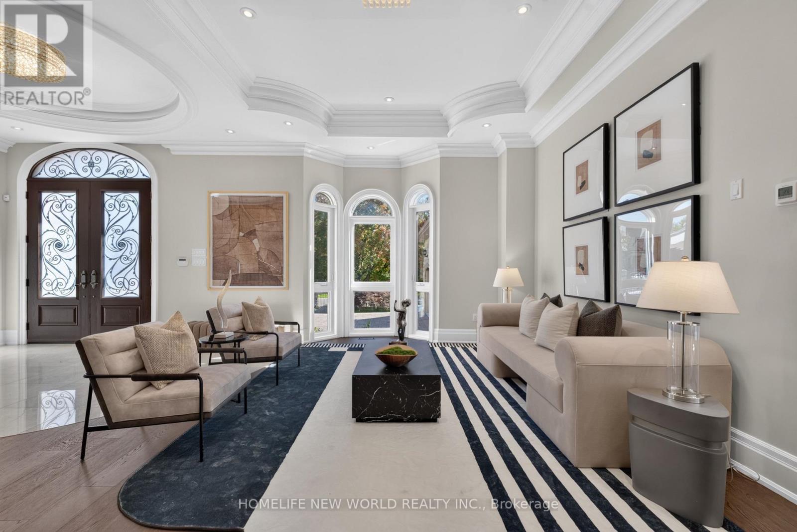 128 Garden Avenue, Richmond Hill, Ontario  L4C 6M1 - Photo 6 - N13817030
