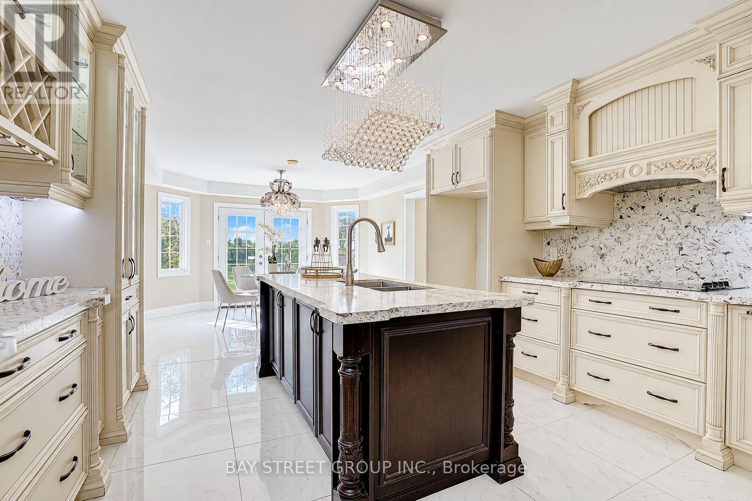411 Weldrick Road E, Richmond Hill, Ontario  L4B 2M8 - Photo 13 - N13817040