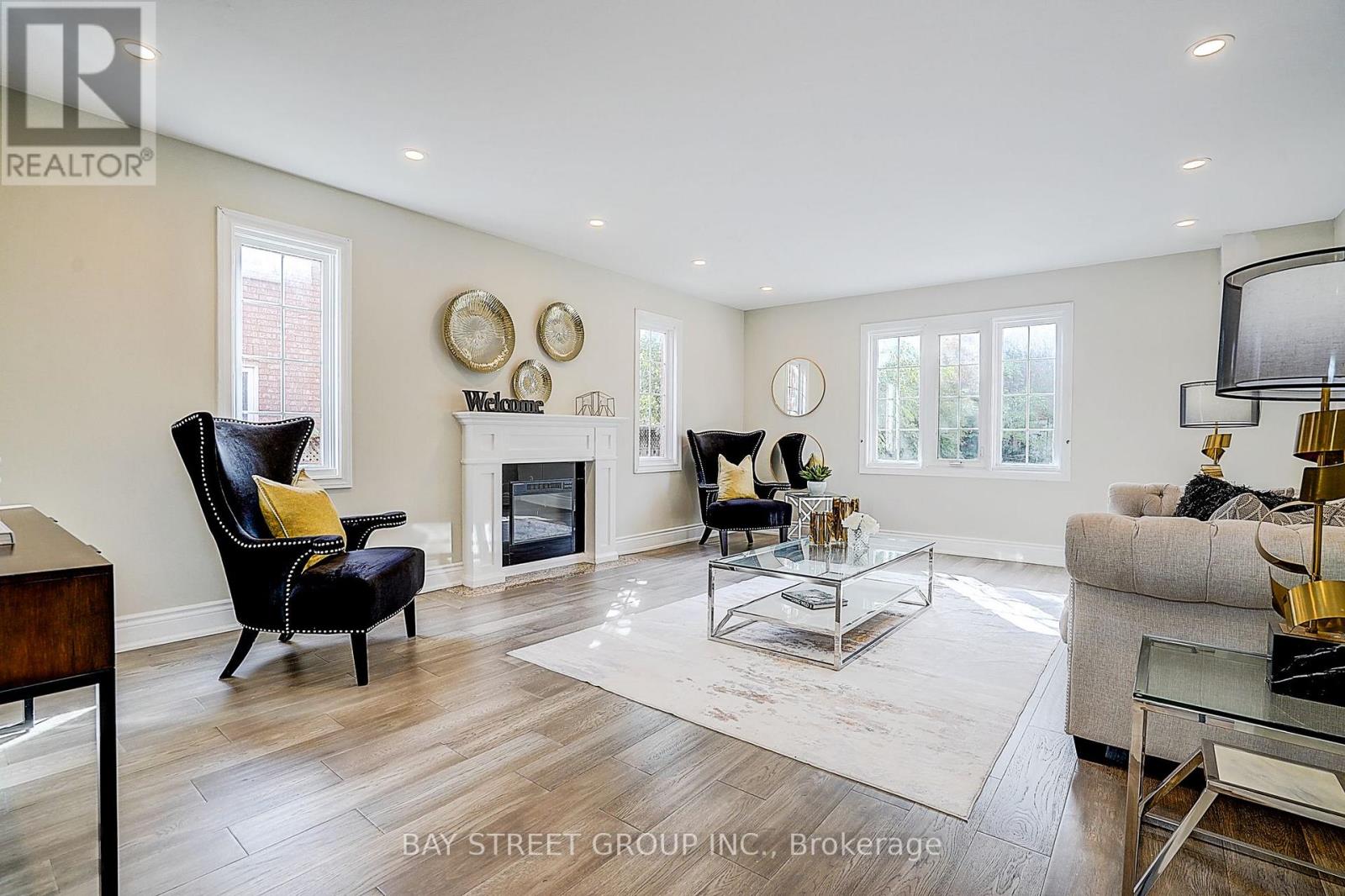 411 Weldrick Road E, Richmond Hill, Ontario  L4B 2M8 - Photo 16 - N13817040