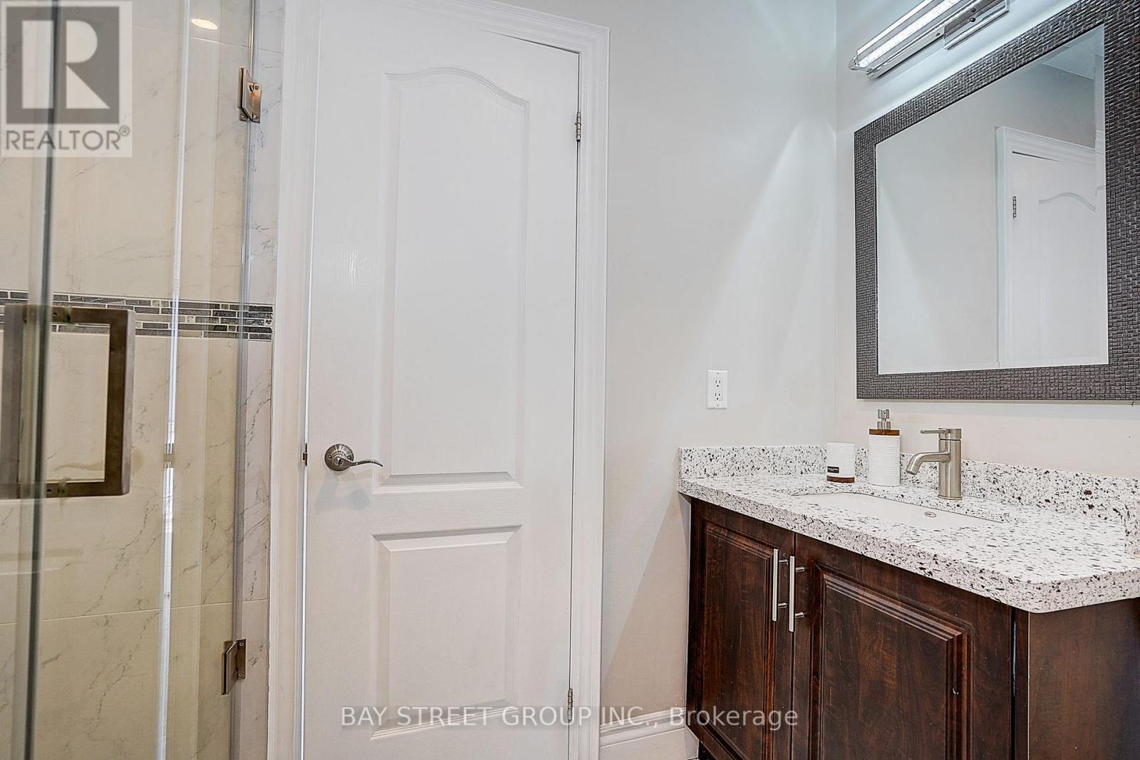 411 Weldrick Road E, Richmond Hill, Ontario  L4B 2M8 - Photo 30 - N13817040