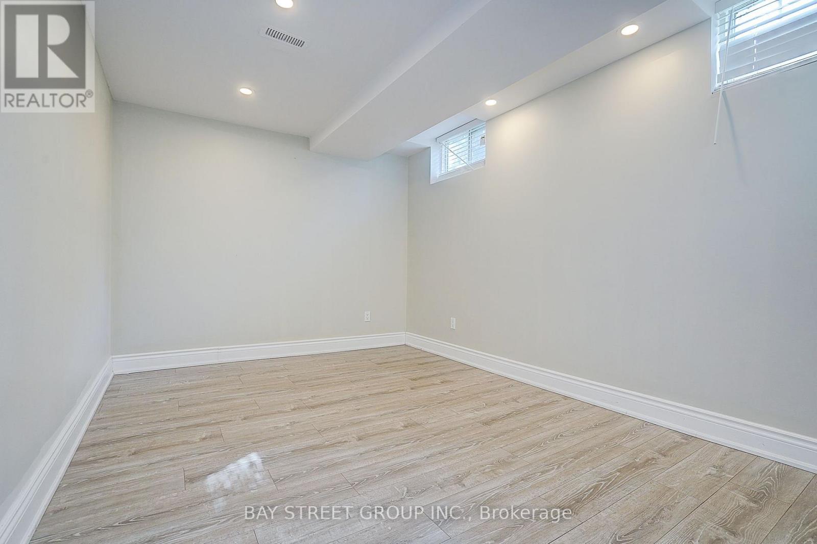 411 Weldrick Road E, Richmond Hill, Ontario  L4B 2M8 - Photo 38 - N13817040