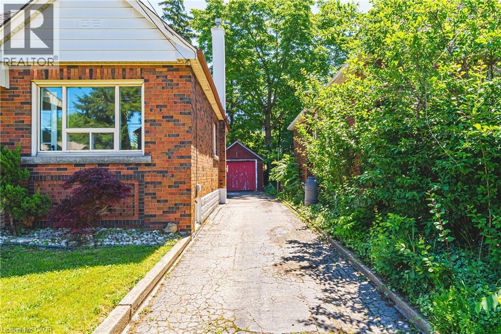 203 West 2nd Street, Hamilton, Ontario  L9C 3G2 - Photo 19 - 40865786