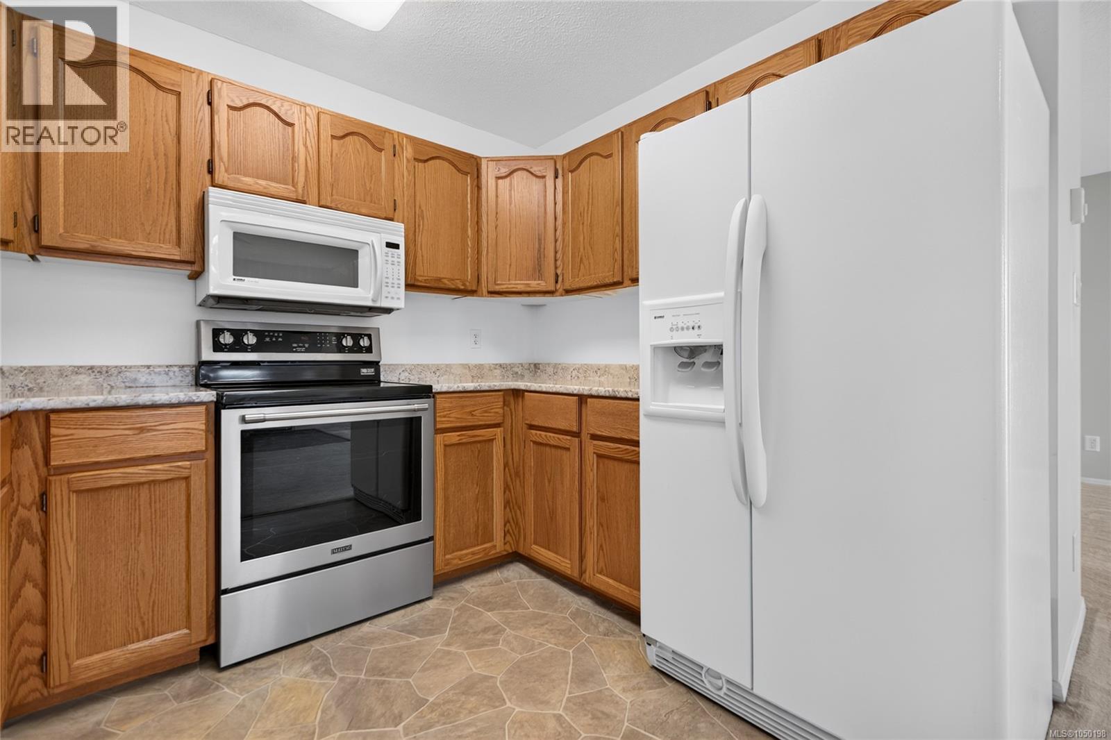 A 3319 Seventh St, Cumberland, British Columbia  V0R 1S0 - Photo 22 - 1050198