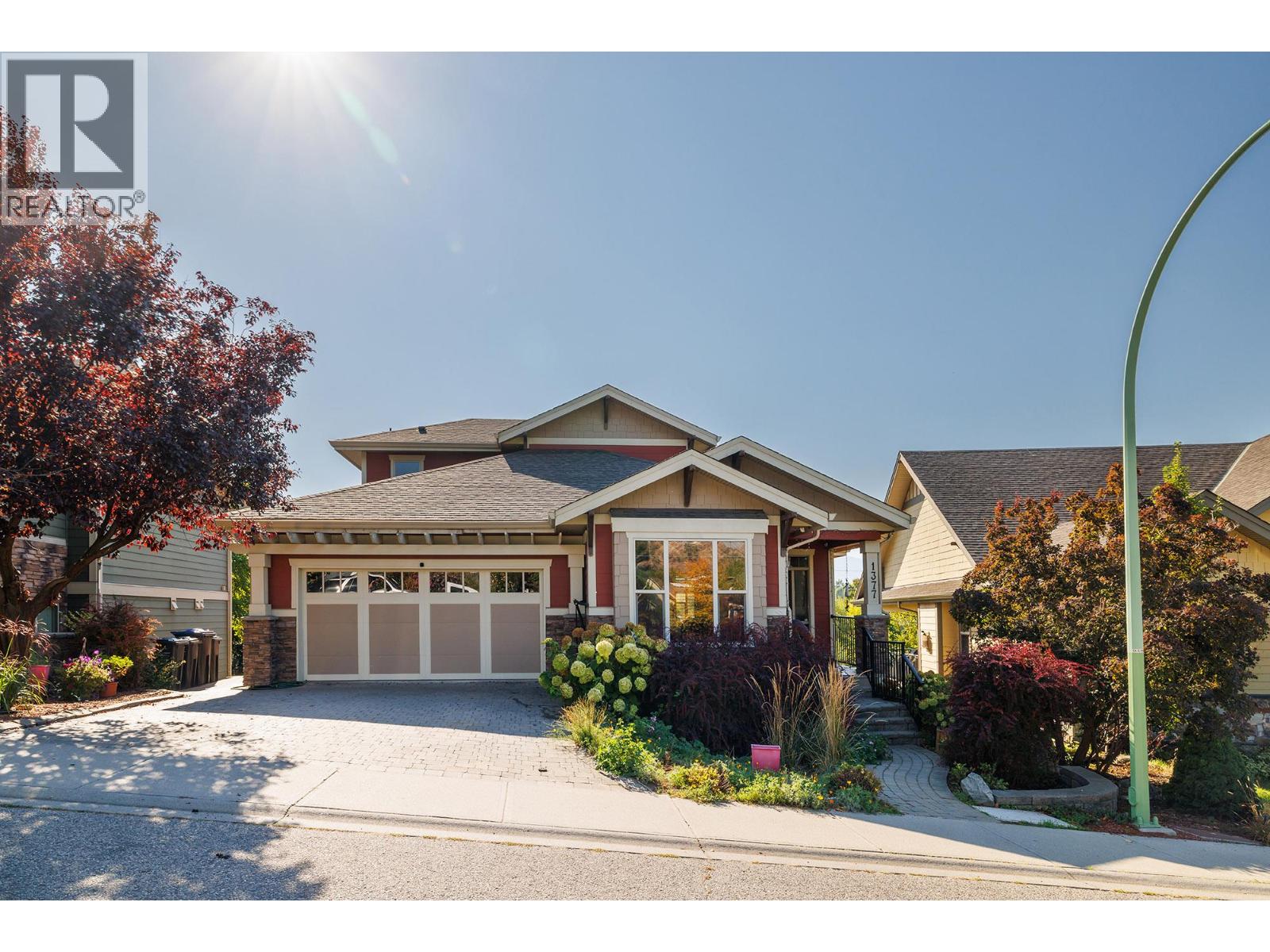 1377 Glenview Avenue, Kelowna, British Columbia