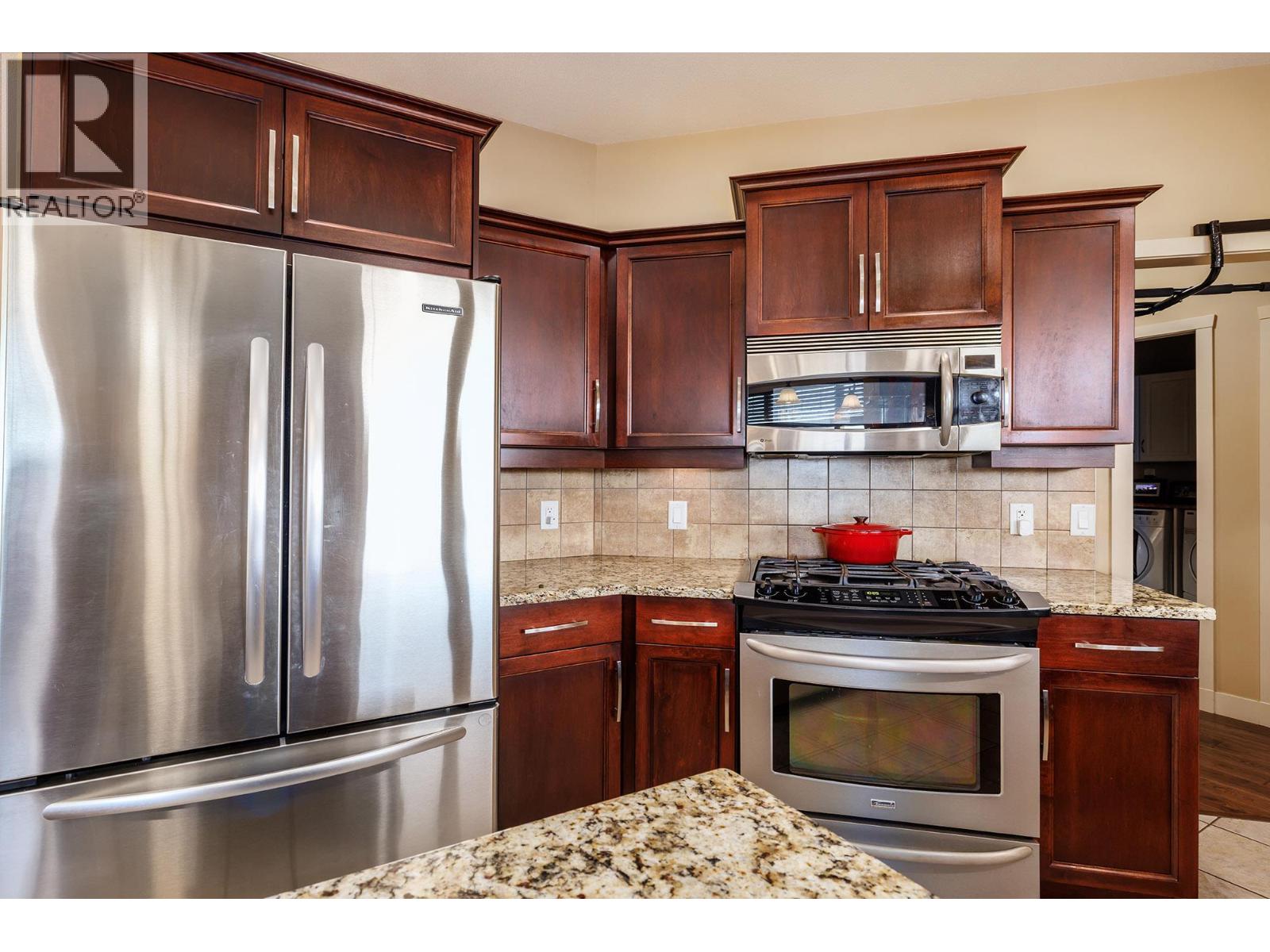 1377 Glenview Avenue, Kelowna, British Columbia  v1y 9r8 - Photo 9 - 10401142