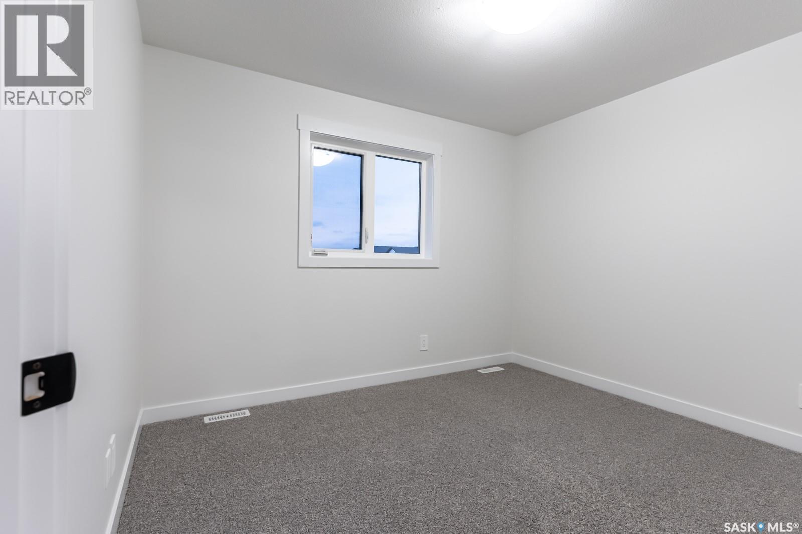 275 Doran Way, Saskatoon, Saskatchewan  S7V 0Z7 - Photo 20 - SK048964