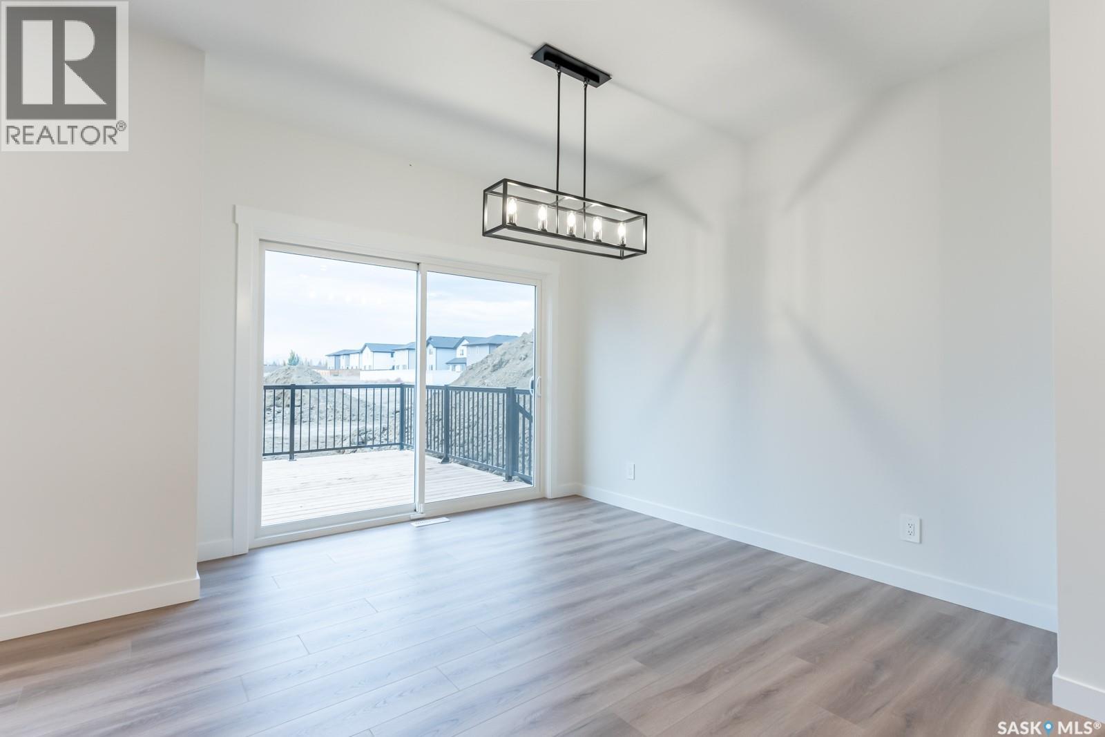 275 Doran Way, Saskatoon, Saskatchewan  S7V 0Z7 - Photo 5 - SK048964