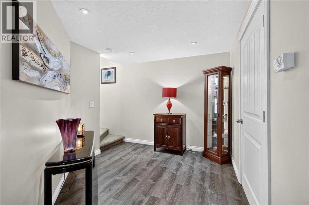 2 Valarosa Point, Didsbury, Alberta  T0M 0W0 - Photo 34 - A2346041